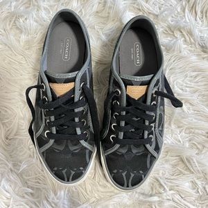 Coach shoes women’s size 8